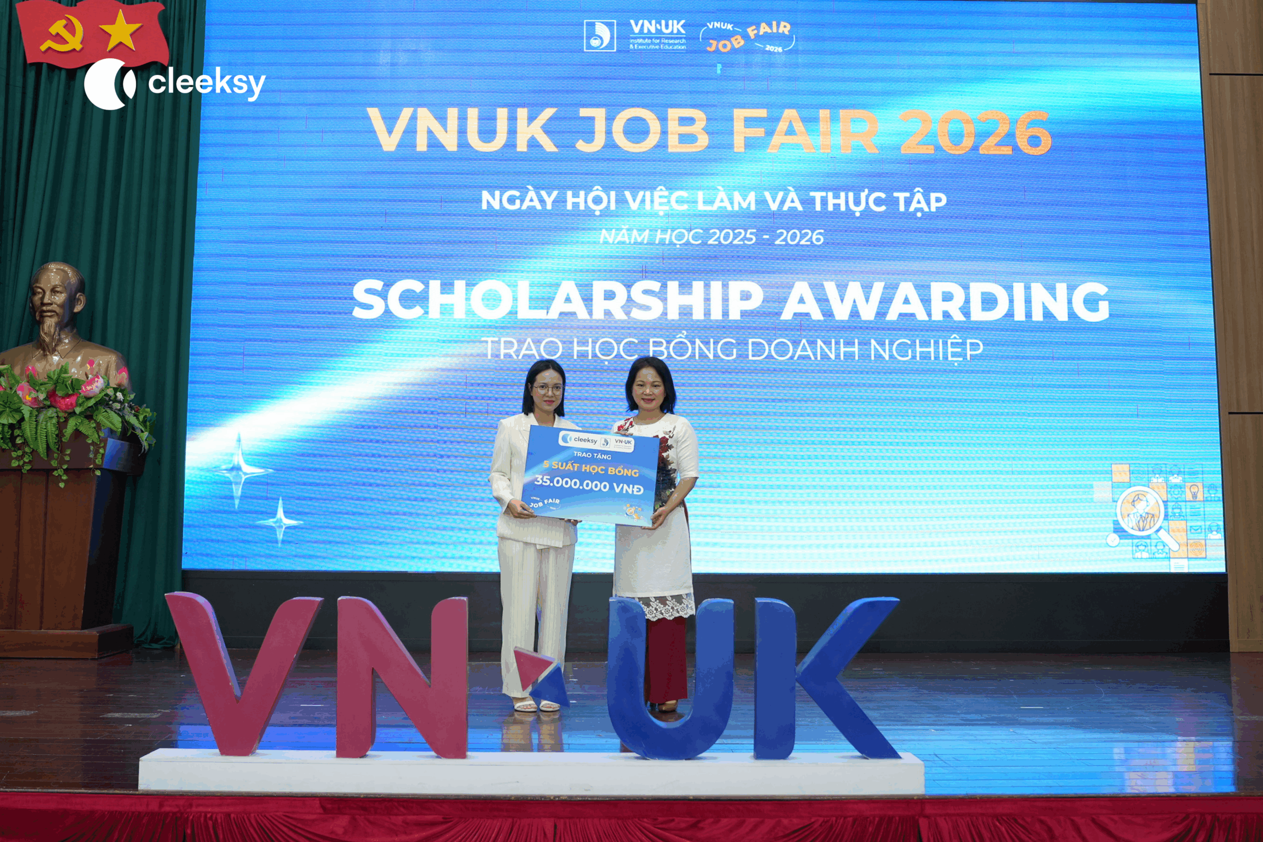 Lễ ký kết hợp tác giữa VNUK và Cleeksy 4